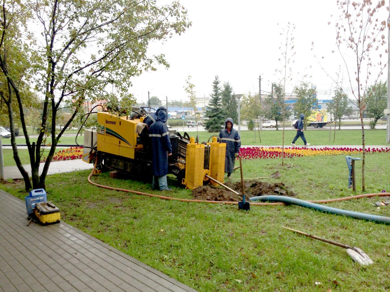 Горизонтально направленное бурение, (ГНБ)