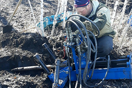 Горизонтально направленное бурение мини установкой